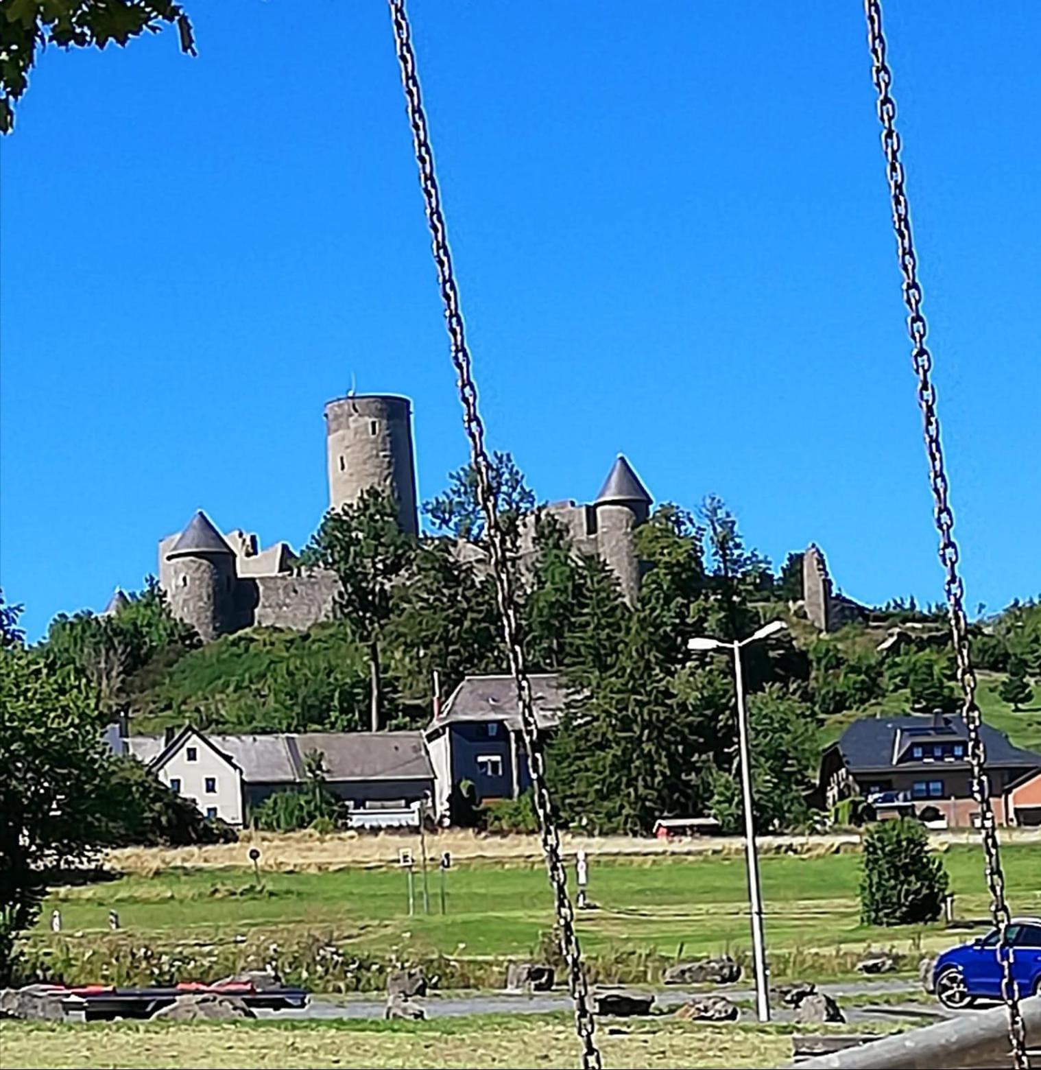 Am Lindenbaum, Ferienwohnung In Siebenbach Am Nuerburgring Esterno foto